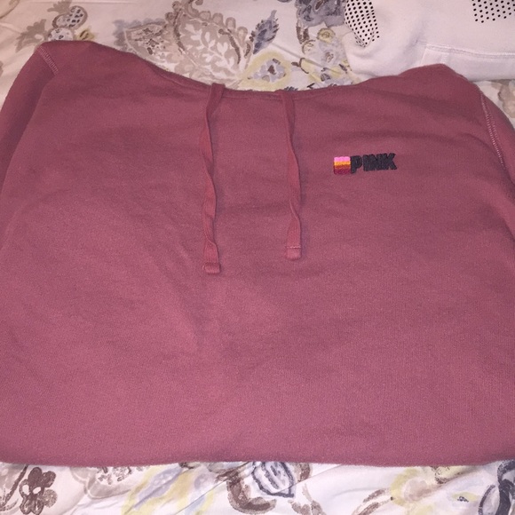 No longer available Poshmark won’t let me delete ! - Picture 5 of 8